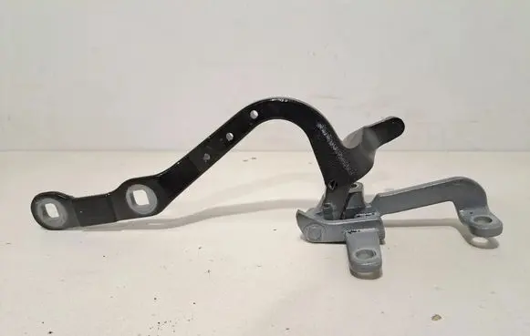 BMW X4 G02 Tailgate/trunk/boot hinge 7424414 7482678