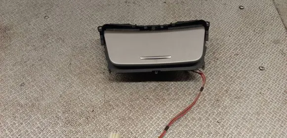 BMW 1 E81 E87 Ashtray (front) 7078571 7146673