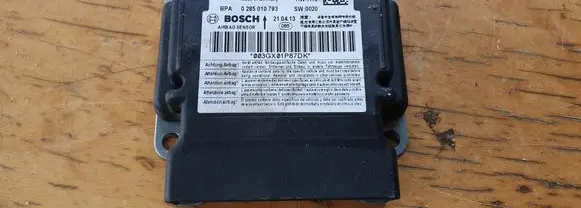 Skoda Fabia Mk2 (5J) Airbag control unit/module 6R0959655K 0285010793