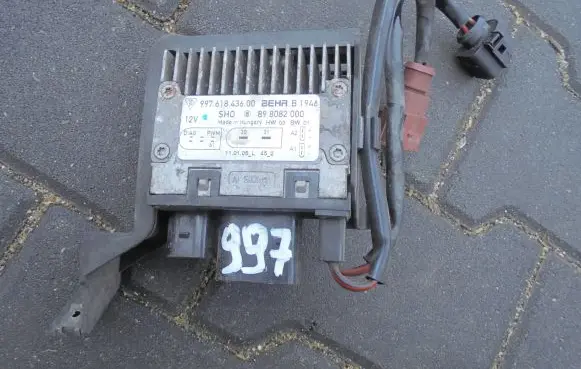 Porsche 911 997 Fan control module 99761843600