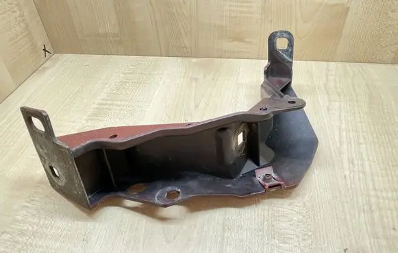 Jaguar XF Headlight/headlamp mounting bracket CX2316A142A