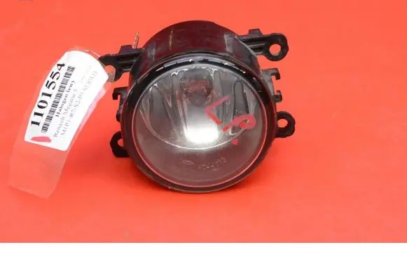 Renault Megane III Front fog light 8200074008