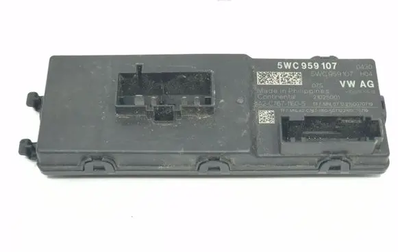 Volkswagen Golf VIII Tailgate/trunk control unit/module 5WC959107