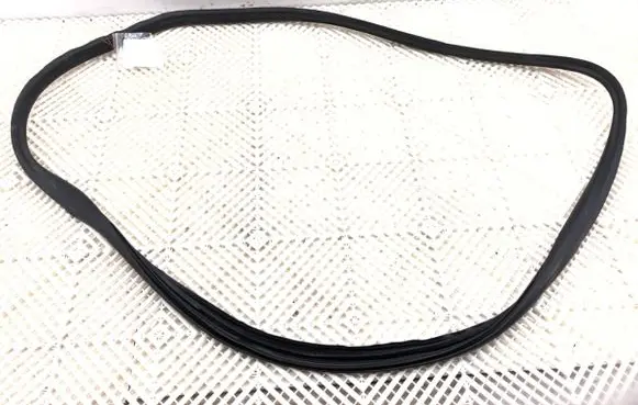 Volvo V60 Rubber seal front door (on door) 