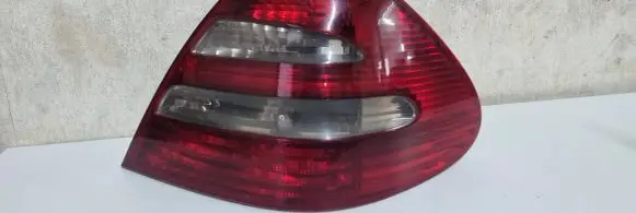 Mercedes-Benz E W211 Rear/tail lights A2118200464 334008