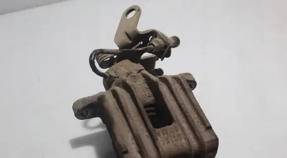 Skoda Octavia Mk2 (1Z) Rear brake caliper