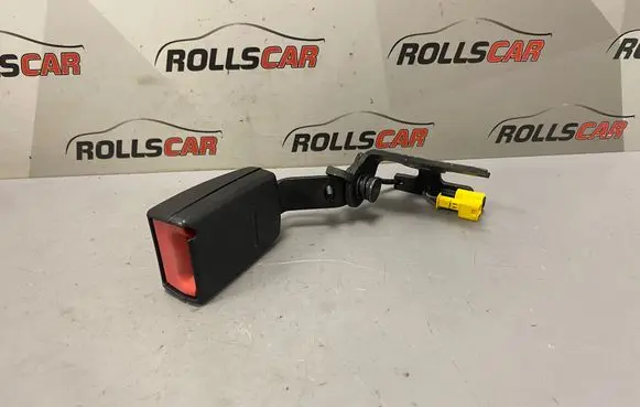 Mercedes-Benz E C207 W207 Rear seatbelt buckle A2078600469