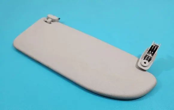Sun visor