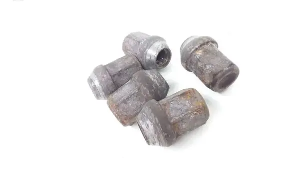 Nissan NV200 Nuts/bolts 