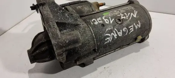 Renault Laguna II Starter motor 8200331251 D7R49