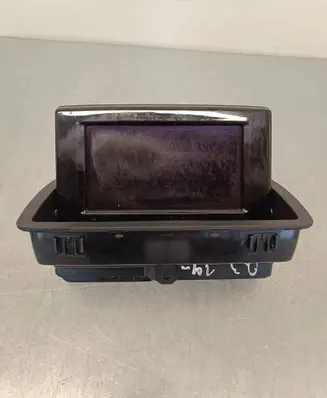 Audi Q3 8U Screen/display/small screen 8U0857273B 522525 08012014