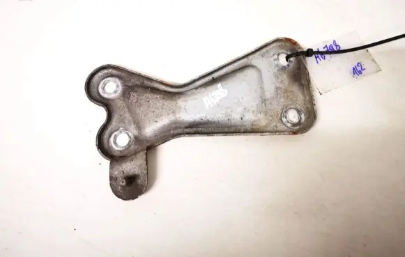 Audi A6 S6 C5 4B Engine mounting bracket