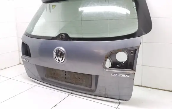 Tailgate/trunk/boot lid