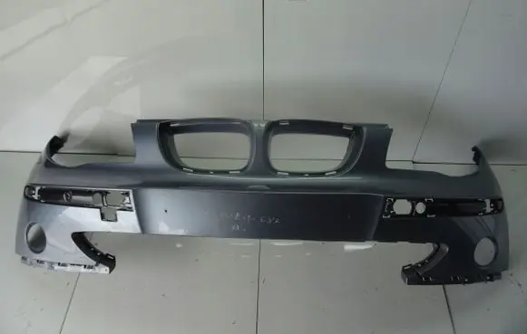 BMW 1 E81 E87 Front bumper 7058441