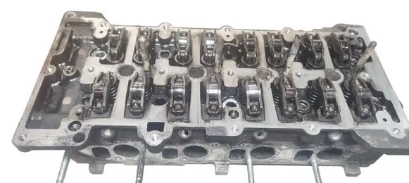 Opel Vectra C Engine head 55565883