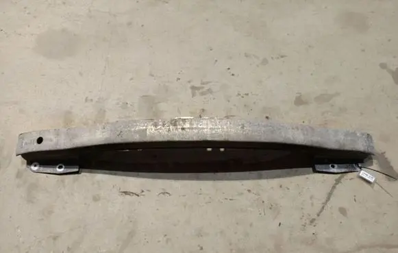 Renault Laguna III Front bumper cross member