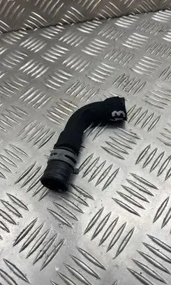 Audi A3 S3 8P Breather hose/pipe 038103493