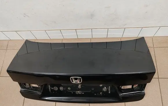 Honda Accord Tailgate/trunk/boot lid 