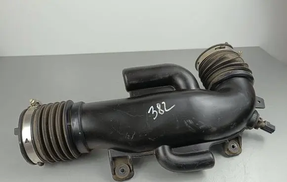 Jeep Wrangler Air intake duct part 74134M 68409874AB