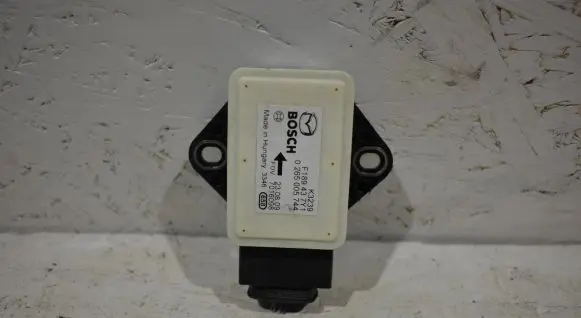 Mazda CX-7 ESP acceleration yaw rate sensor 0265005744