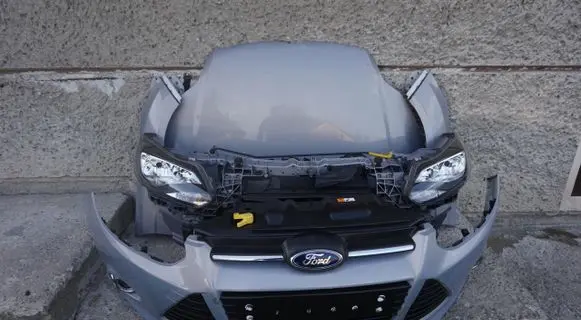 Ford Focus Top upper radiator support slam panel 