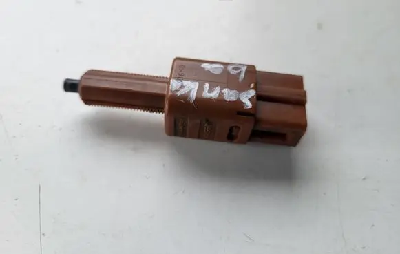 Clutch pedal sensor