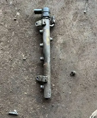 Mercedes-Benz ML W164 Fuel main line pipe a6420700495
