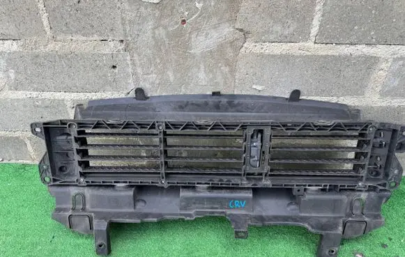 Honda CR-V Intercooler air guide/duct channel 71201TLA