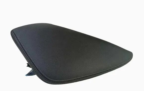 Nissan Qashqai Centre console side trim front 