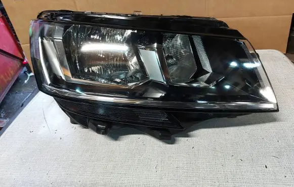 Volkswagen Transporter - Caravelle T6 Headlight/headlamp 7L1941006B