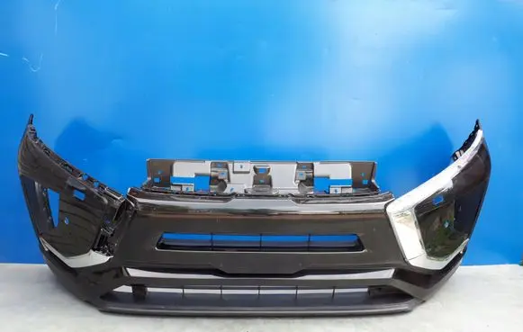 Mitsubishi Eclipse Cross Front bumper 6400H717ZZ