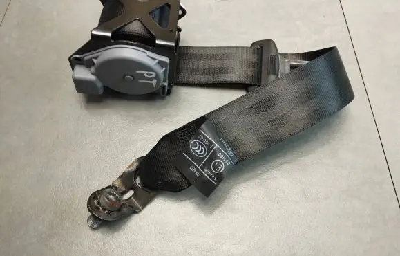 Audi A1 Rear seatbelt 8X0857805D