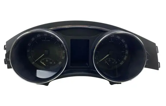 Skoda Superb B6 (3T) Speedometer (instrument cluster) 3T1920841M