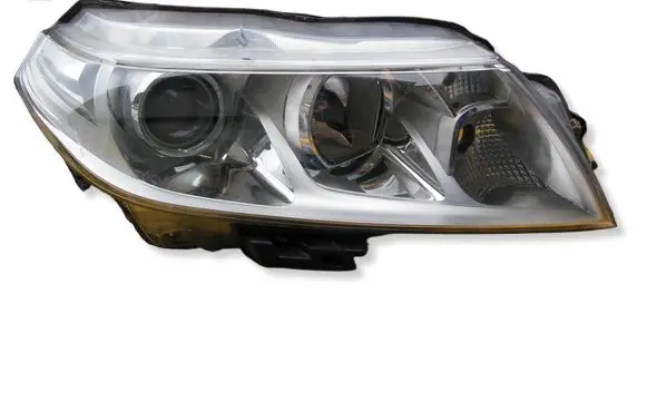 Suzuki Vitara (LY) Headlight/headlamp 10018097
