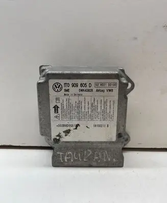 Volkswagen Touran I Airbag control unit/module 1T0909605D 5WK43828