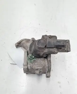 Volkswagen Eos EGR valve 03G129637A 03G131501D