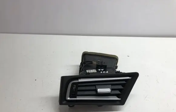 BMW 7 F01 F02 F03 F04 Dashboard air vent grill cover trim 9115861