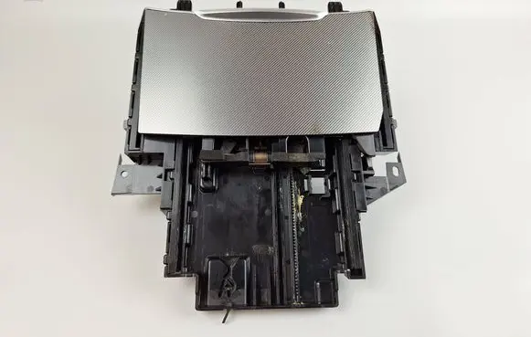 Alfa Romeo Stelvio Cup holder front 01561236870 561236870