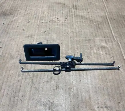 Mercedes-Benz E W124 Other trunk/boot trim element 1246923489