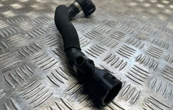 Mercedes-Benz E W238 Engine coolant pipe/hose