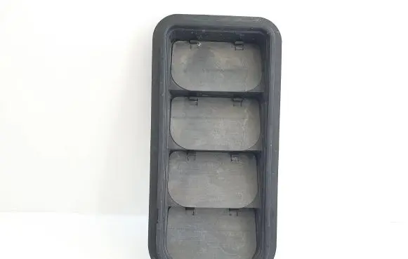 Volkswagen e-Golf Quarter panel pressure vent 7N0819465D