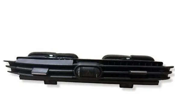 Alfa Romeo Giulietta Dash center air vent grill 1560883800
