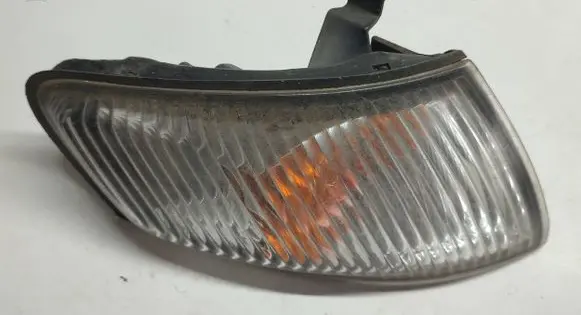 Mazda 626 Front indicator light 21061822 KOITO 0167