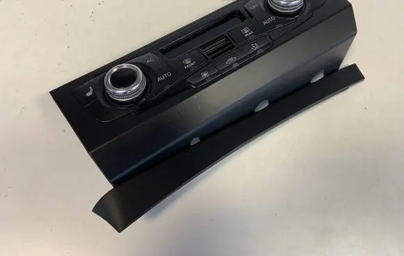Audi Q5 SQ5 Climate control unit 8K1820043T