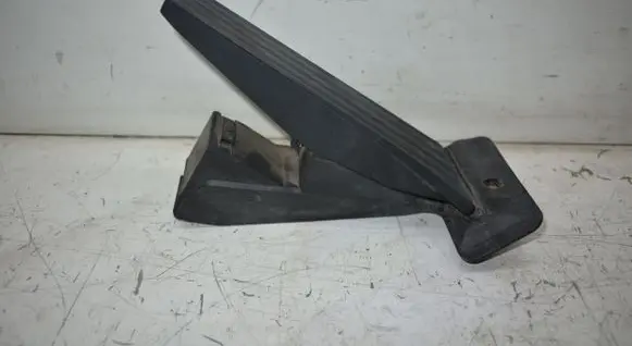 BMW X5M E70 Accelerator throttle pedal 6789998