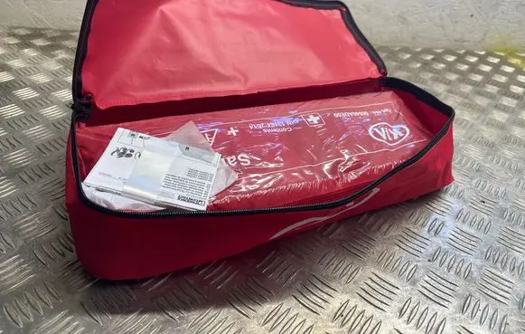 KIA EV6 First aid kit 66940ADE00