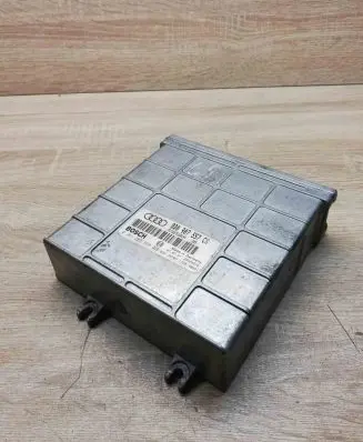 Audi A4 S4 B5 8D Engine control unit/module ECU 8d0907557cx 0261203938