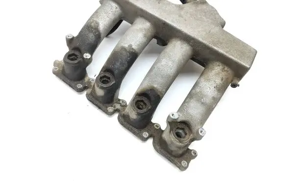 Audi A4 S4 B7 8E 8H Intake manifold 06B133223AC