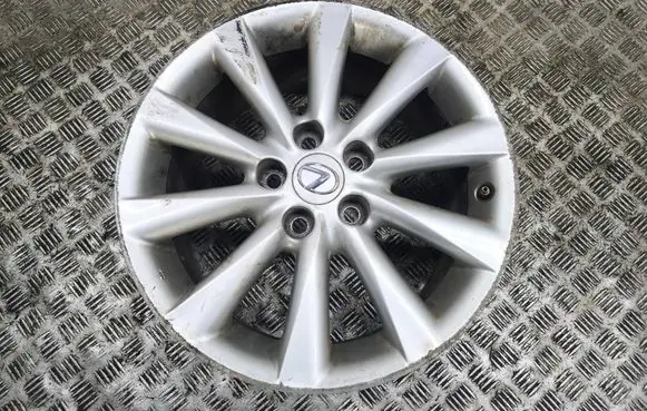 Lexus IS 220D-250-350 R17 alloy rim