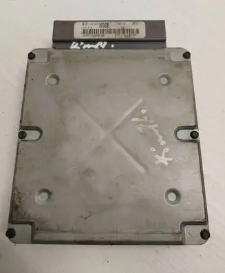 Ford Mondeo MK II Engine control unit/module XS7F12A650BB